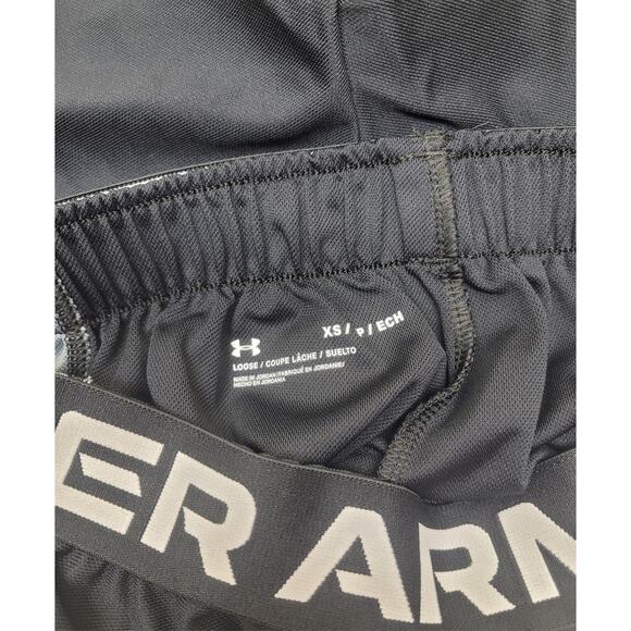 Women's Under Armour Play Up Loose Running Shorts XS Black Gray Print EUC - Picture 6 of 10